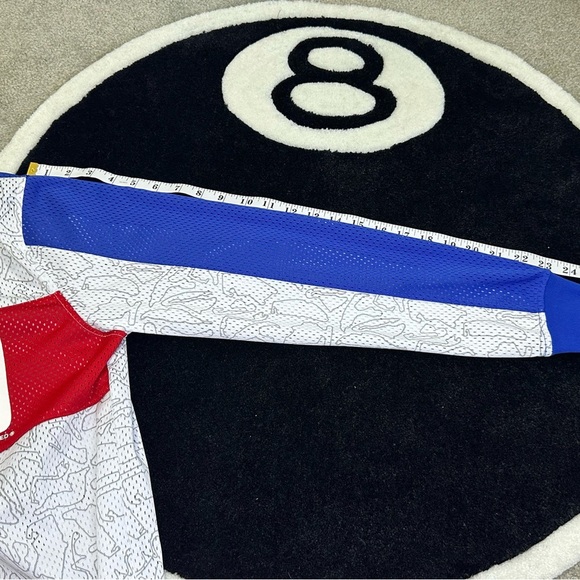 Undefeated Crewneck Sweater Blue and White Dynamic Design - Picture 2 of 10